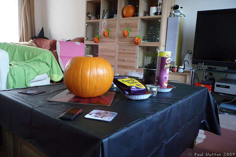 P1030298 Pumpkin on table